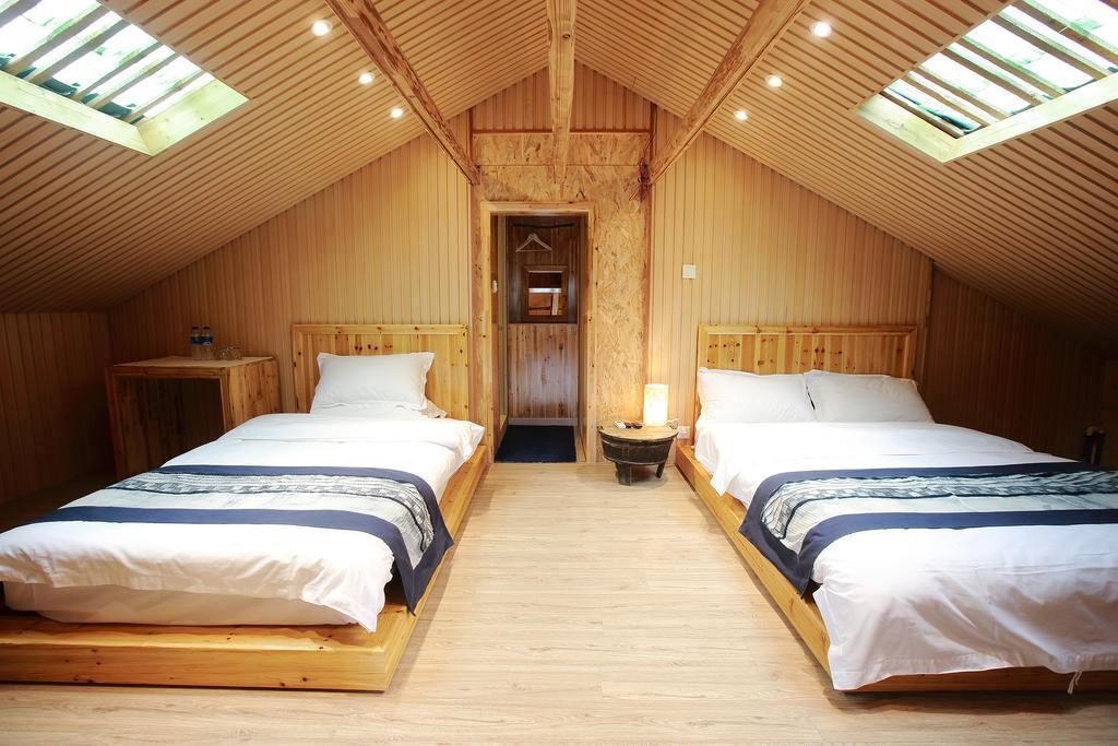 Tong Sang Art Hotel Liping Esterno foto