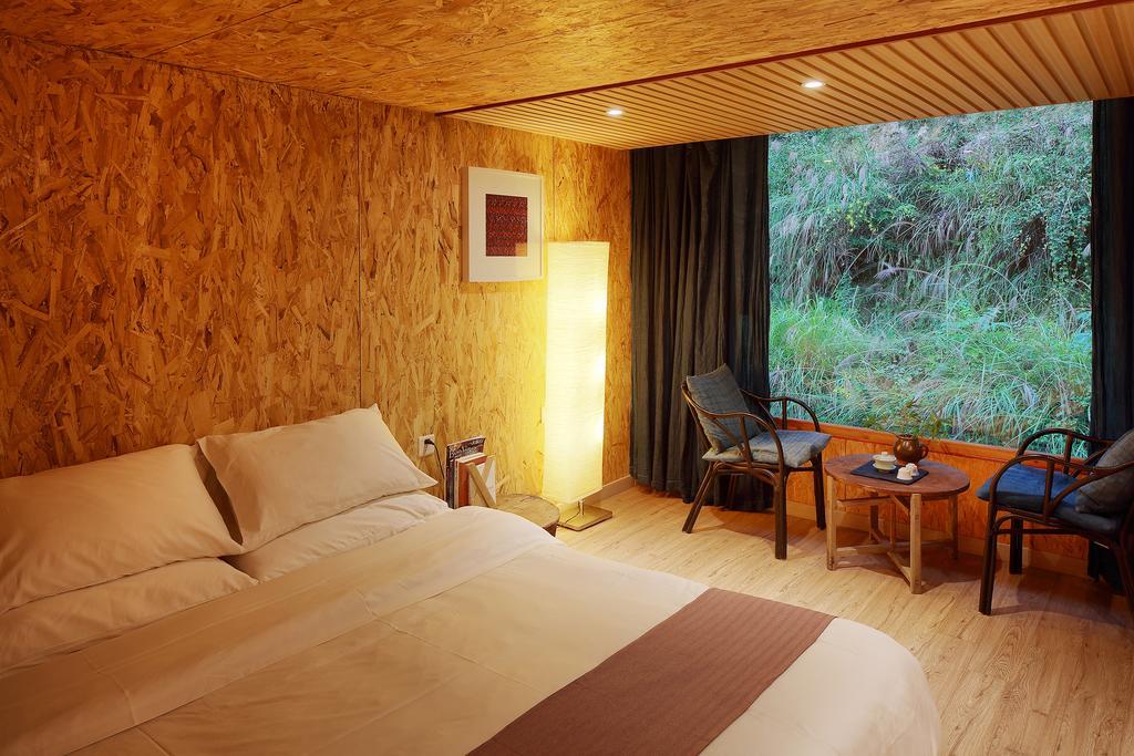 Tong Sang Art Hotel Liping Esterno foto