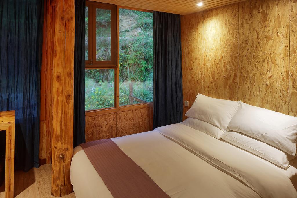 Tong Sang Art Hotel Liping Esterno foto
